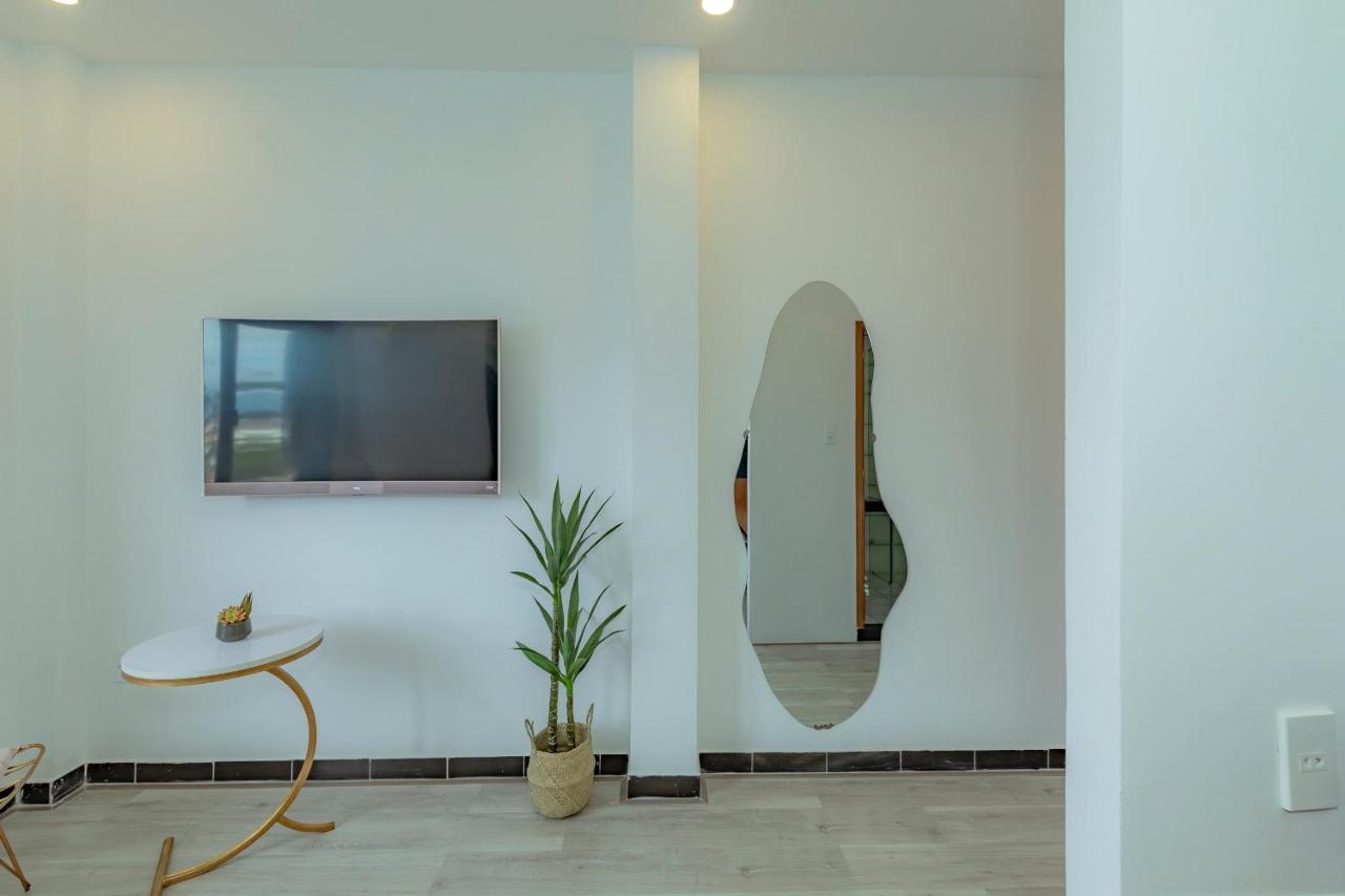 דה לאט Hilly Hostel מראה חיצוני תמונה