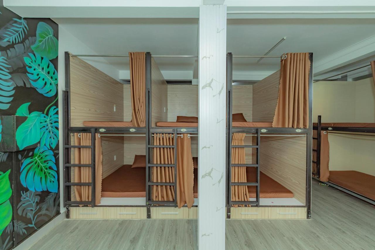 דה לאט Hilly Hostel מראה חיצוני תמונה