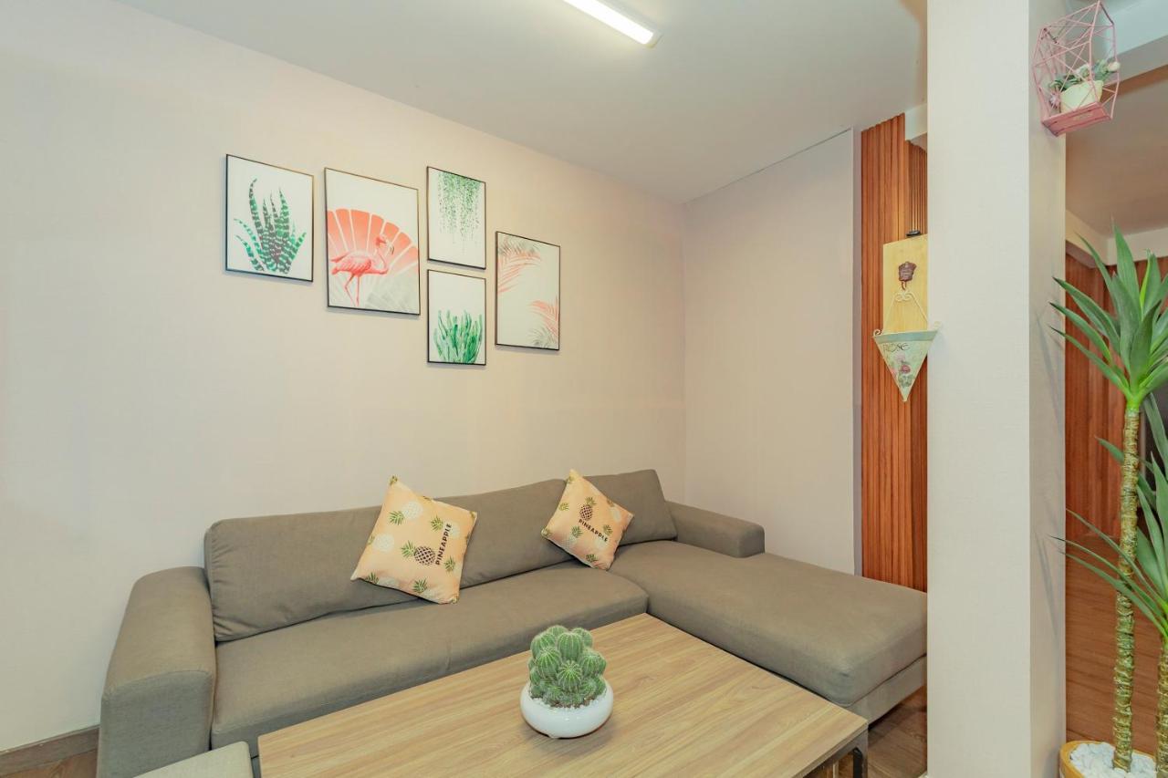 דה לאט Hilly Hostel מראה חיצוני תמונה